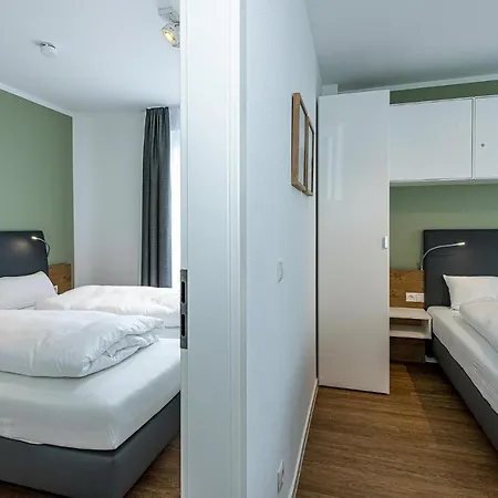 Deichhaeuser Anna Kueste Deichhaeuser Anna Kueste 7-23 *